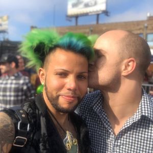 Meet your Posher, Casey